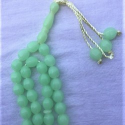 Noor LuLu Glow-in-the-Dark Tasbih – 33 Oval Beads (12mm)
