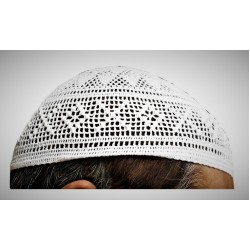 Prayer Cotton Knit Cap – White Flower | سفید پھولوں والی کاٹن نٹ نماز کی ٹوپی