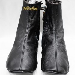 High Quality Leather Socks – Black Khuffs with Fleece Lining | اعلیٰ معیار کی سیاہ لیدر خف فلیس لائننگ کے ساتھ