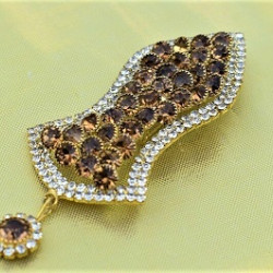 New Brown Pearls Nalain Pak Large Badge