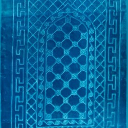 Double Layered Sea Blue Velvet Prayer Rug | ڈبل لیئرڈ سی بلو ویلوٹ جائے نماز