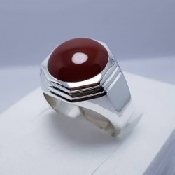 Natural Blood Red Yemeni Aqeeq Ring in Pure Silver – Sunnah Stone of Rizq, Safety & Barakah