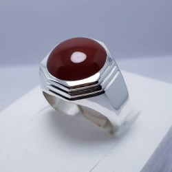 Natural Blood Red Yemeni Aqeeq Ring in Pure Silver – Sunnah Stone of Rizq, Safety & Barakah