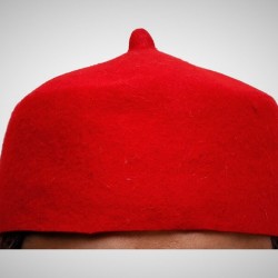 Rumi Red Hat | رومی سرخ ٹوپی