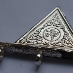 Naqshbandi Triangle Taweez Pendant in Silver – Spiritual Amulet for Protection